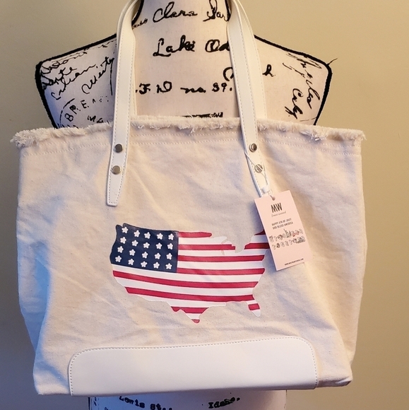 Most Wanted USA Canvas Tote Bag Patriotic NWT - Picture 1 of 7
